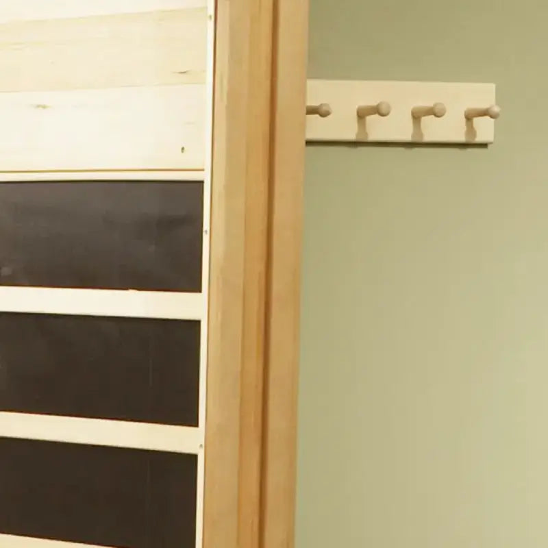 Finnleo Clothes Hook: 4-peg, Hemlock