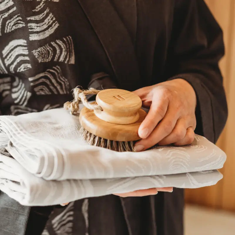 Finnleo Body Brush (Handheld), Bamboo Finnleo Finnleo_Body_Brush_Bamboo_02.webp