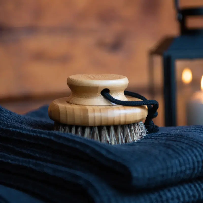 Finnleo Body Brush (Handheld), Bamboo Finnleo Finnleo_Body_Brush_Bamboo_04.webp