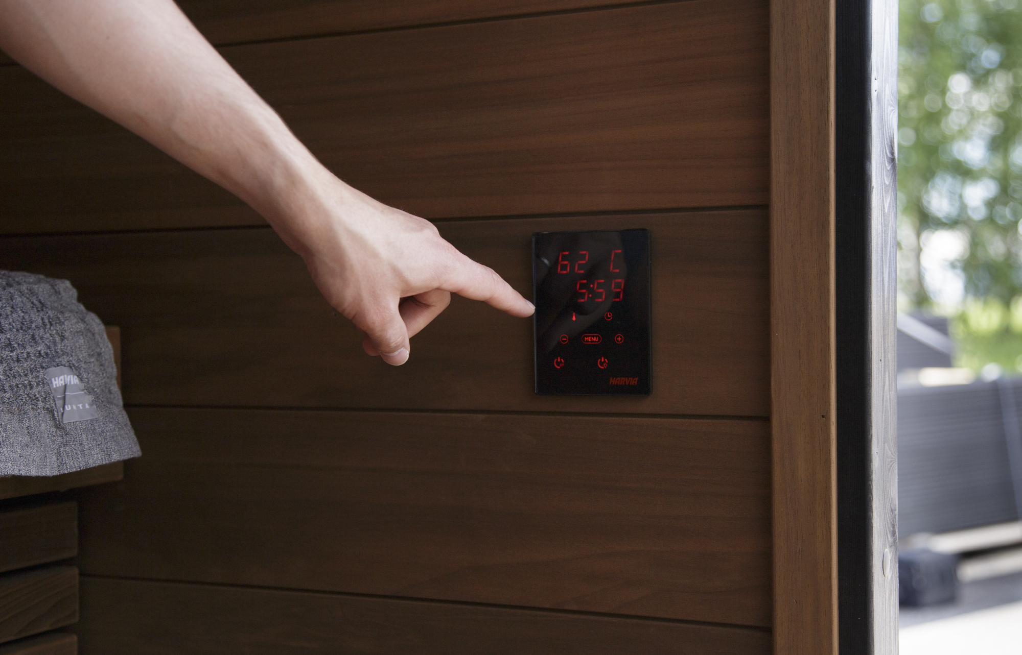Harvia Spirit 6KW Sauna Heater (170-300df) 240V 1PH / Heater Alone,240V 1PH / Ultimate WiFi Package + Accessories Harvia Harvia_Spirit_SP60_SP90_controlunit_f1.png