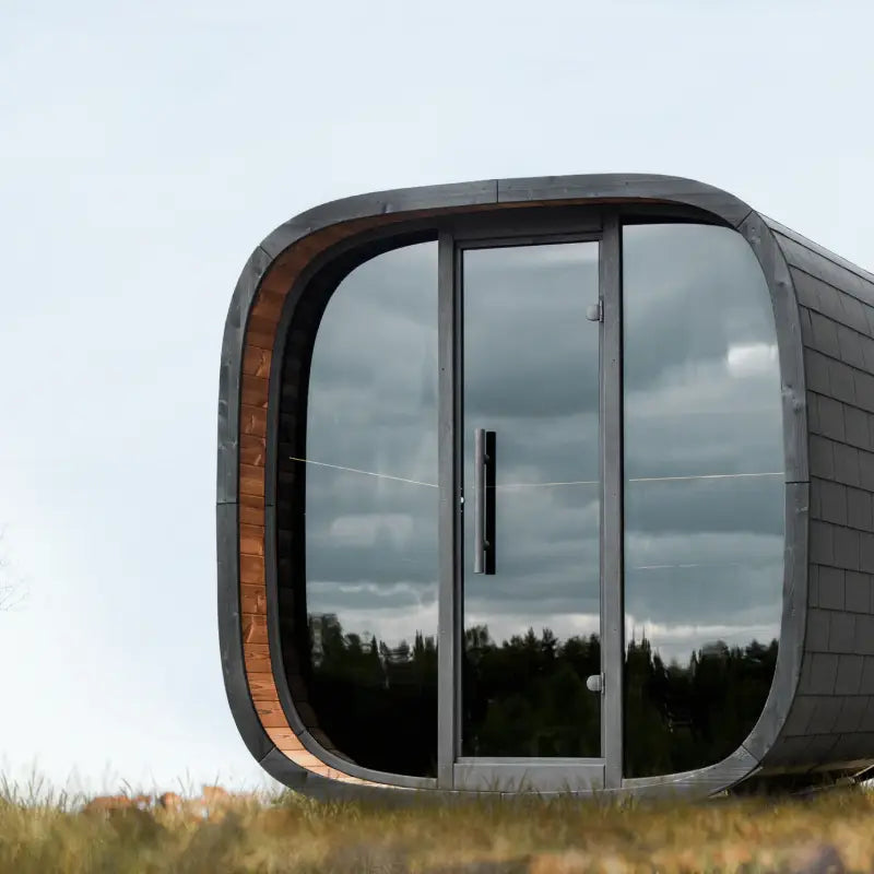 Leil Round Cube Mini Outdoor Sauna